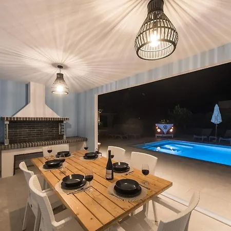 Idothea Stone * Kalpaki (Zakynthos)