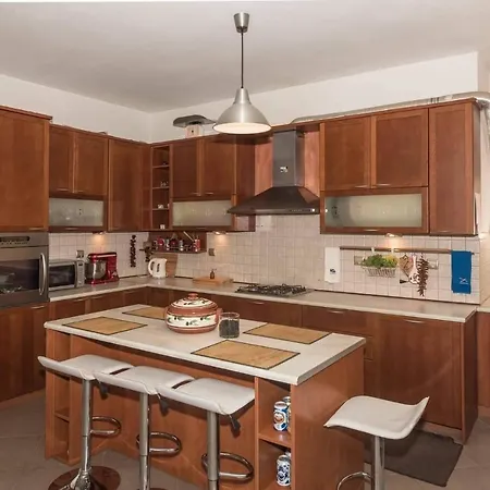 Idothea Stone Kalpaki (Zakynthos)